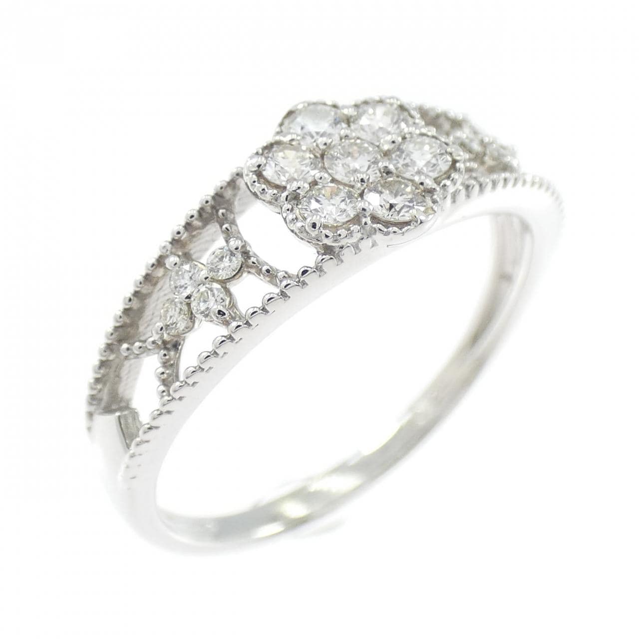 PT950 フラワー ダイヤモンド リング 0.24CT