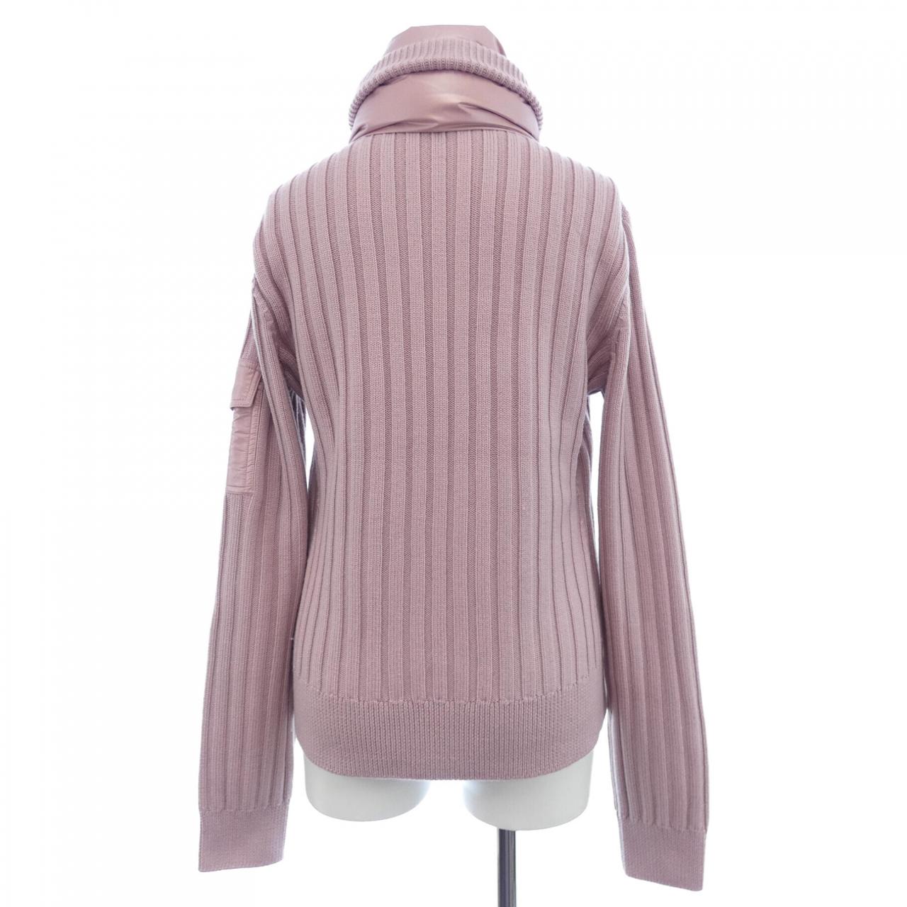 モンクレール MONCLER ダウンジャケット