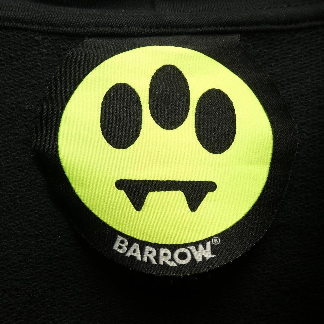 BARROW パーカー