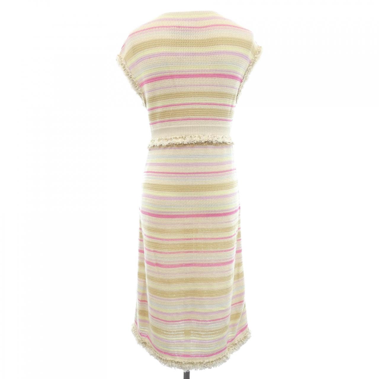 シャネル CHANEL P40398K02916 カーディガン