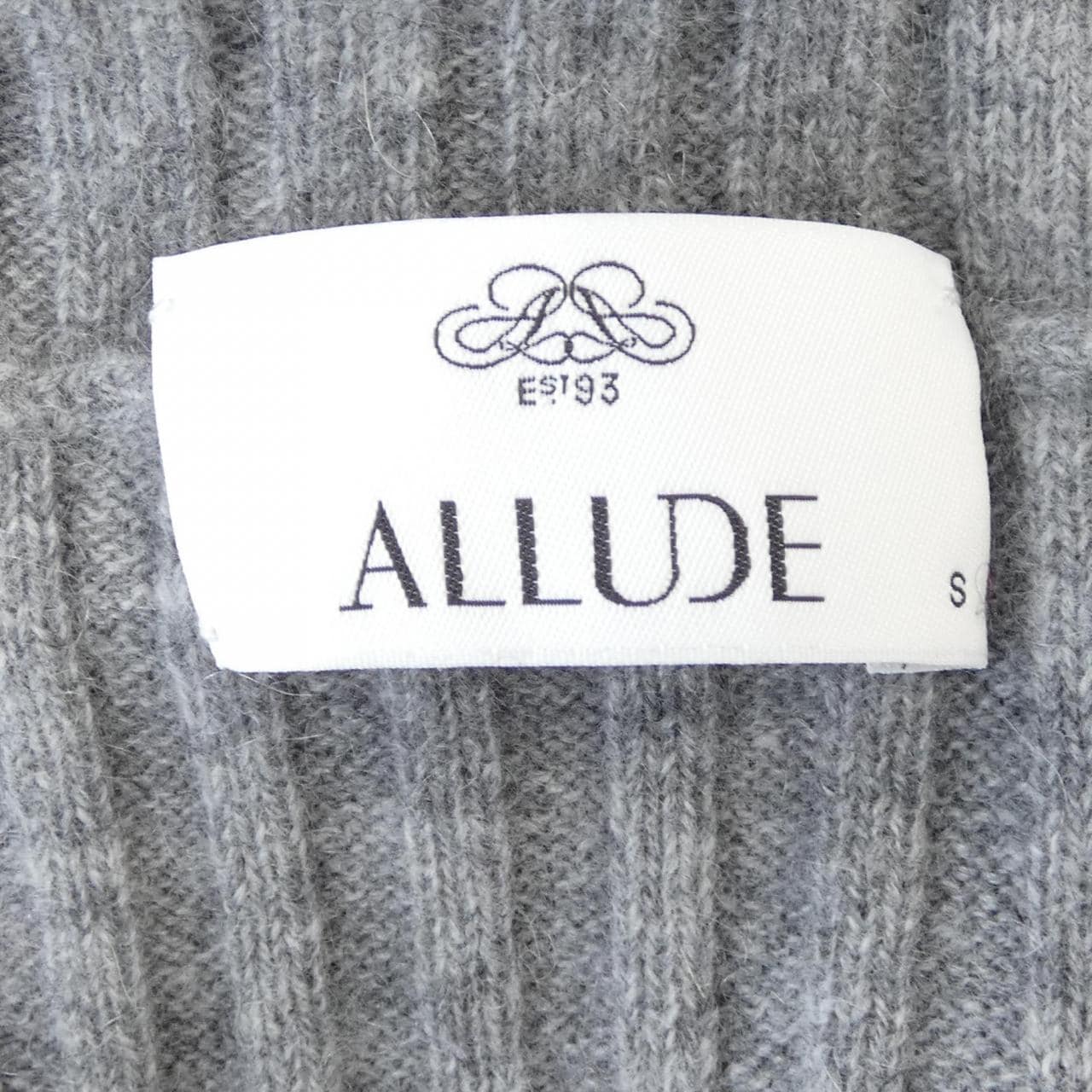 アリュード ALLUDE ニット