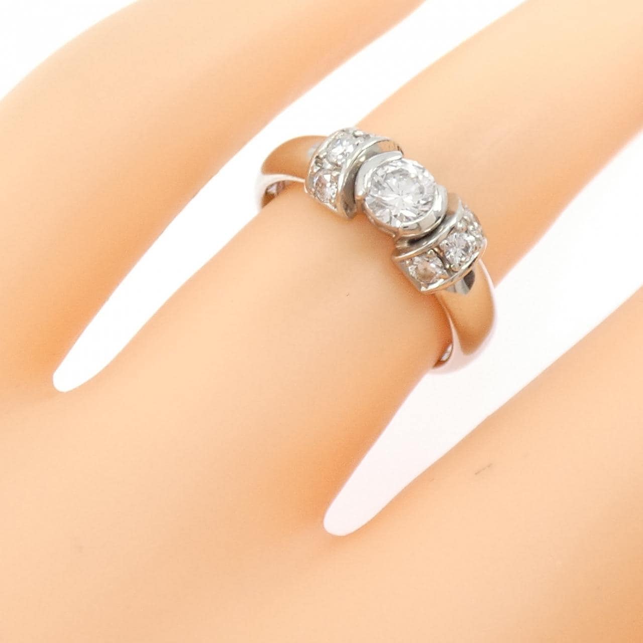 PT900 ダイヤモンド リング 0.32CT