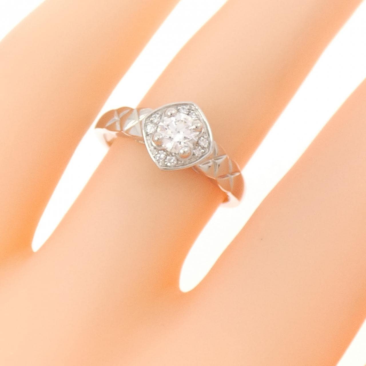 シャネル ココ クラッシュ リング 0.25CT F VVS2 3EXT