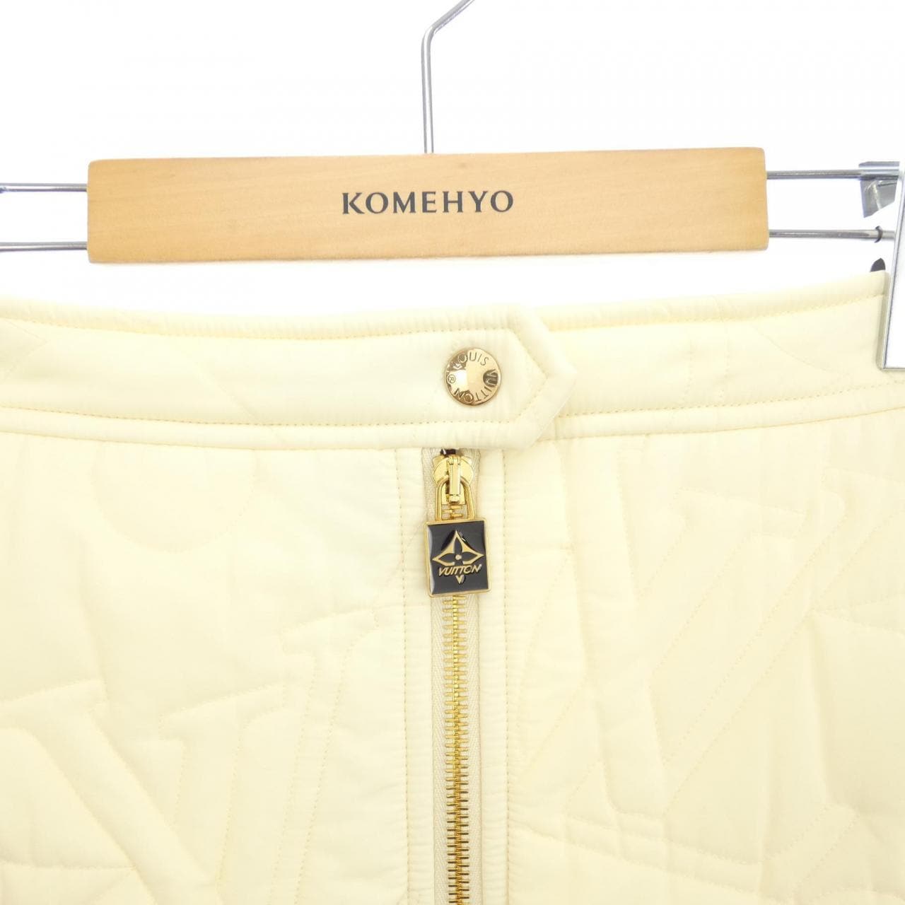ルイヴィトン LOUIS VUITTON キルテッドモノグラム FOSK06RX3 スカート