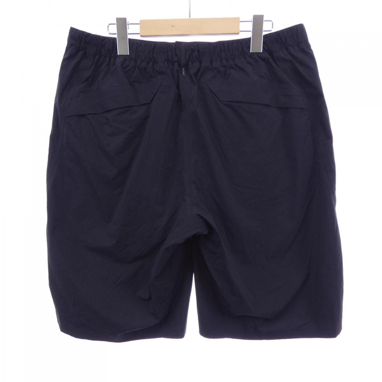 アークテリクスヴェイランス ARC'TERYX VEILANCE 28484-135045-02/22 ショートパンツ