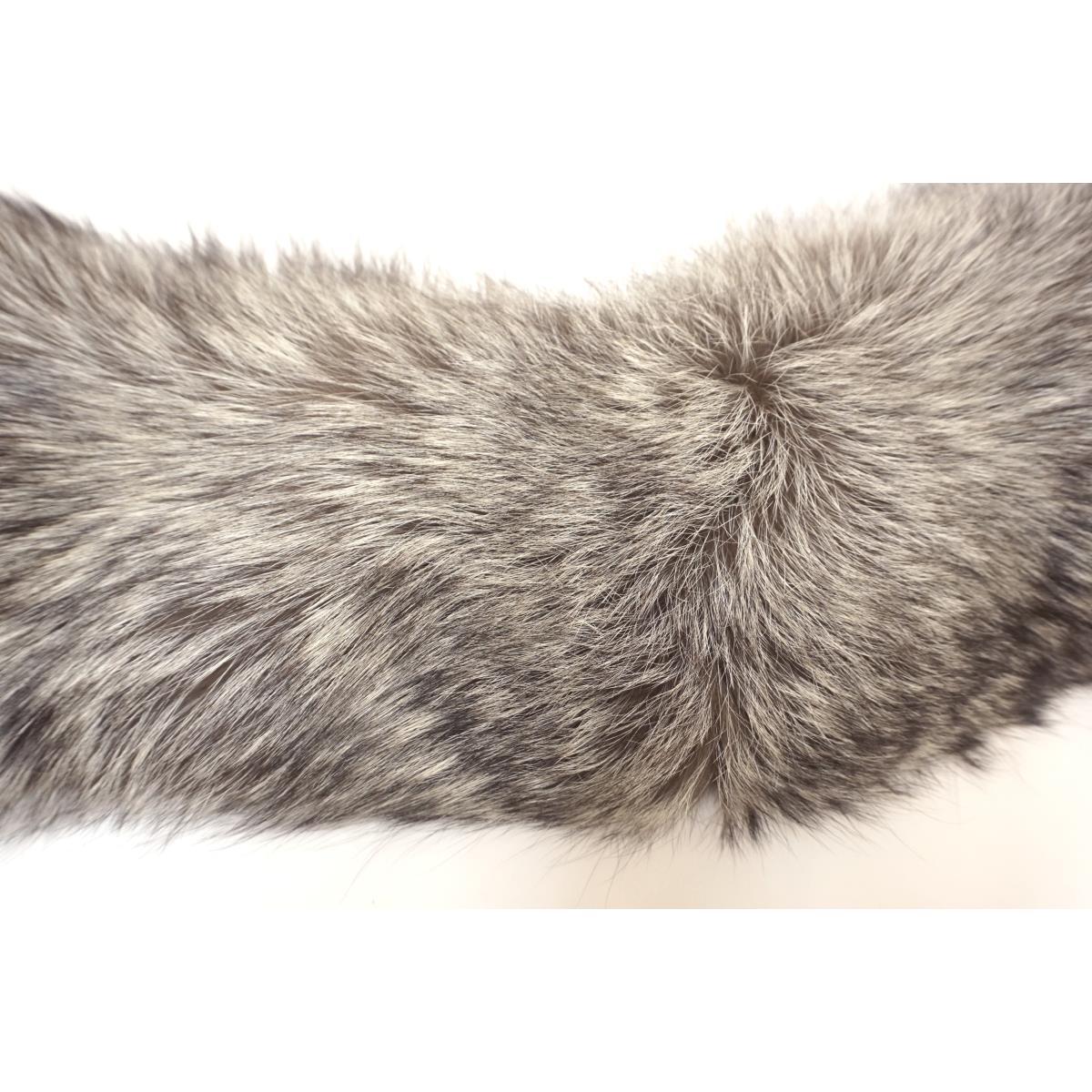 【未使用品】毛皮ストール　シルバーＦＯＸ