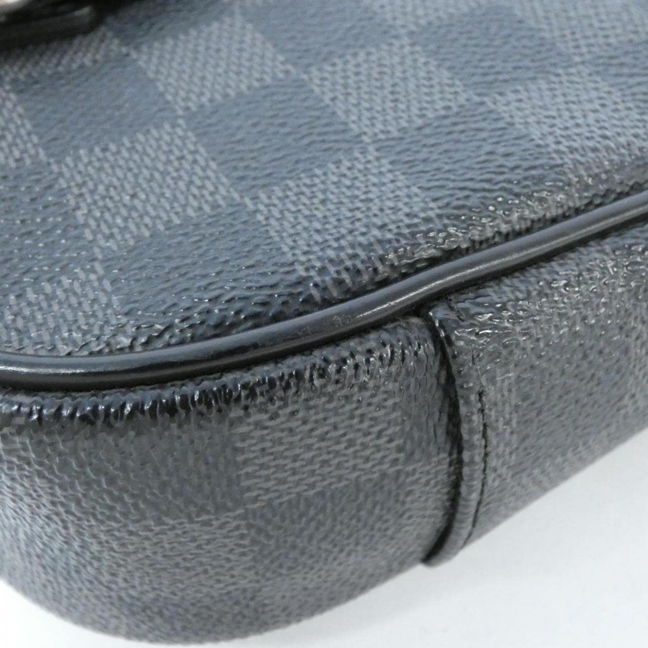 LOUIS VUITTON Damier 石墨 Ambreil N41289 单肩包