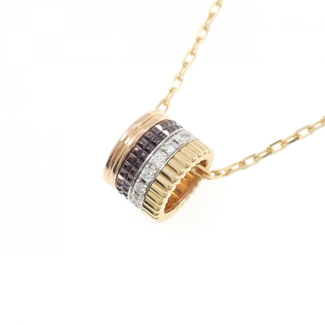 ブシュロン キャトル クラシック ラージ ネックレス