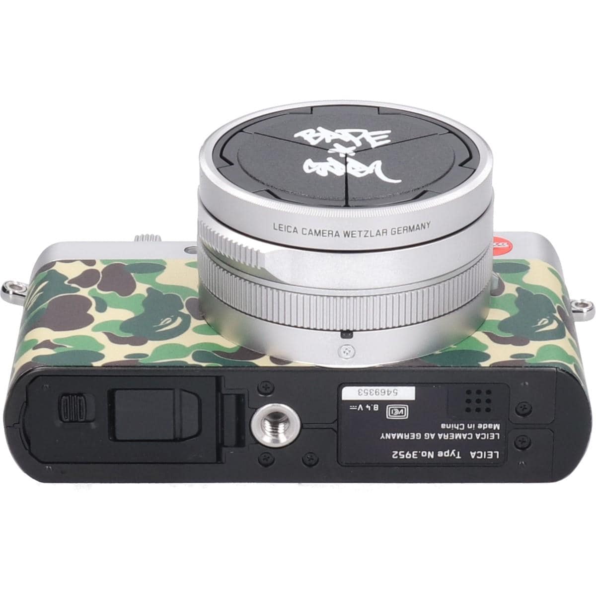 ＬＥＩＣＡ　Ｄ－ＬＵＸ　７　Ａ　ＢＡＴＨＩＮＧ　ＡＰＥ　Ｘ　ＳＴＡＳＨ