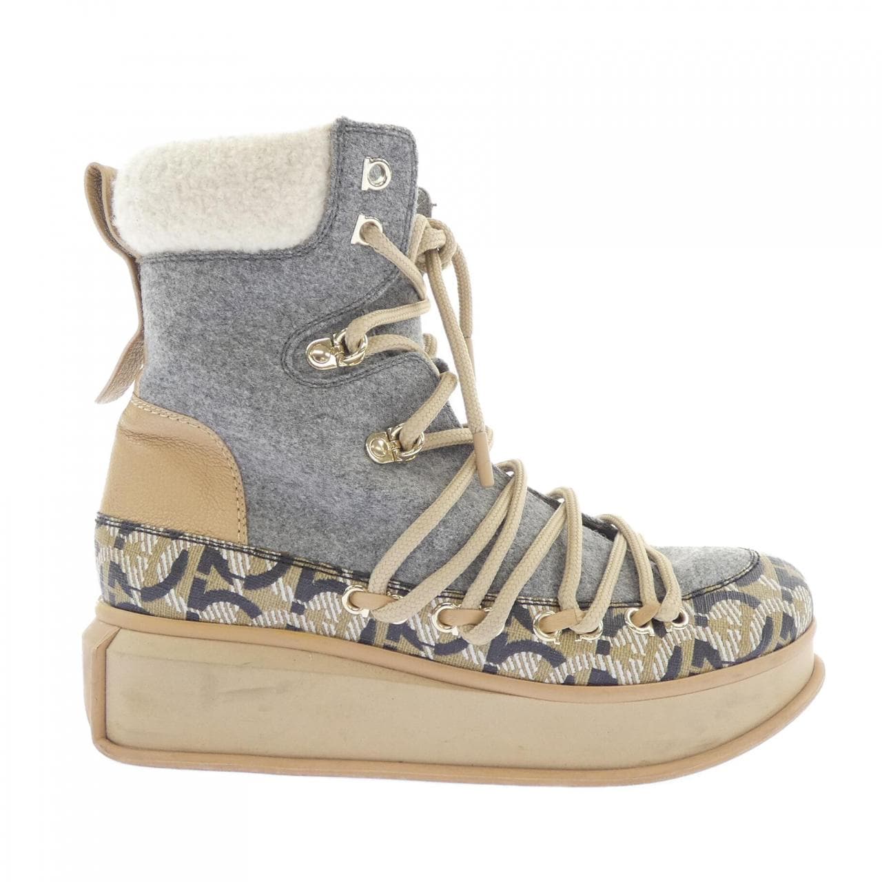 サルヴァトーレフェラガモ SALVATORE FERRAGAMO ブーツ
