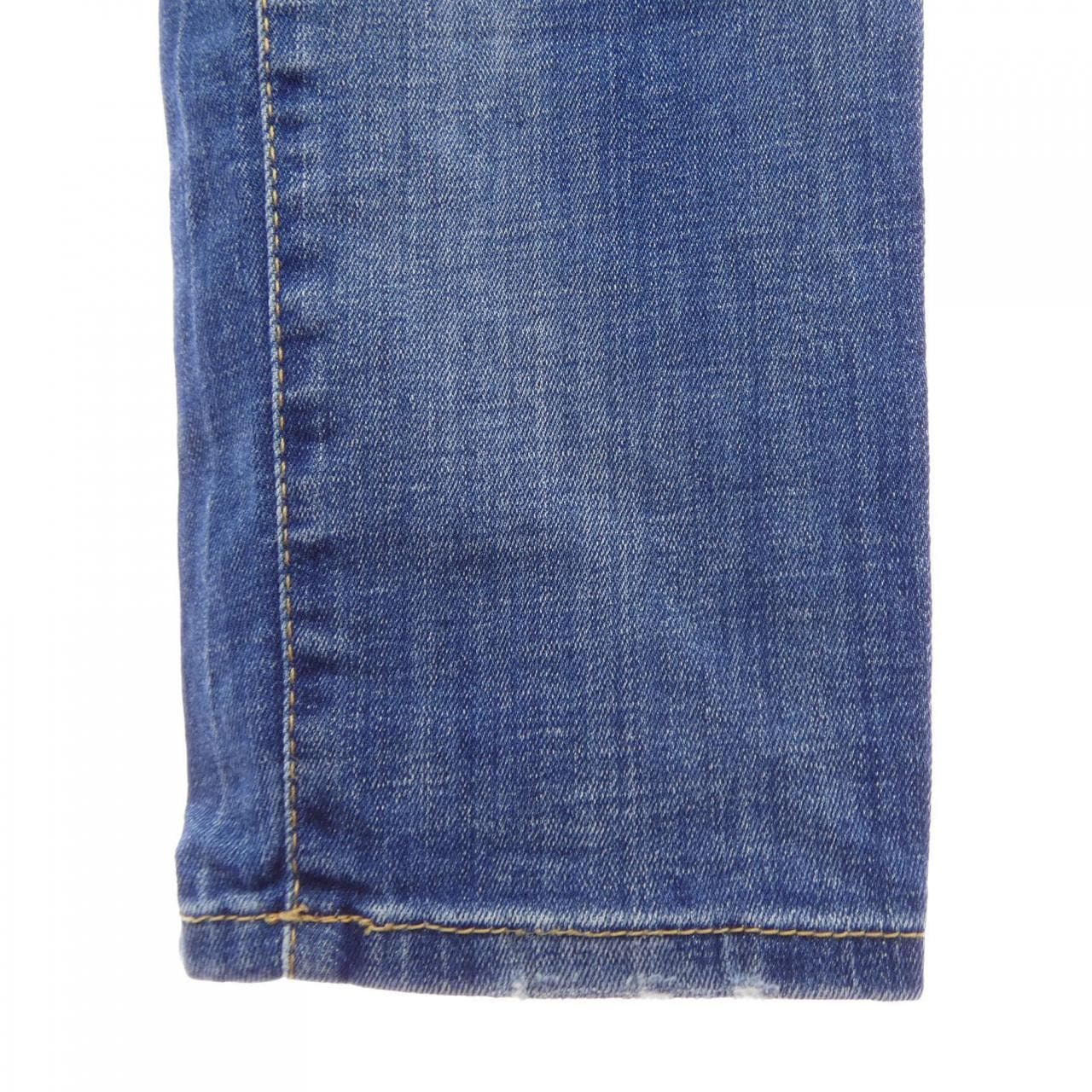 ディースクエアード DSQUARED2 S71LB1121 S30342 ジーンズ