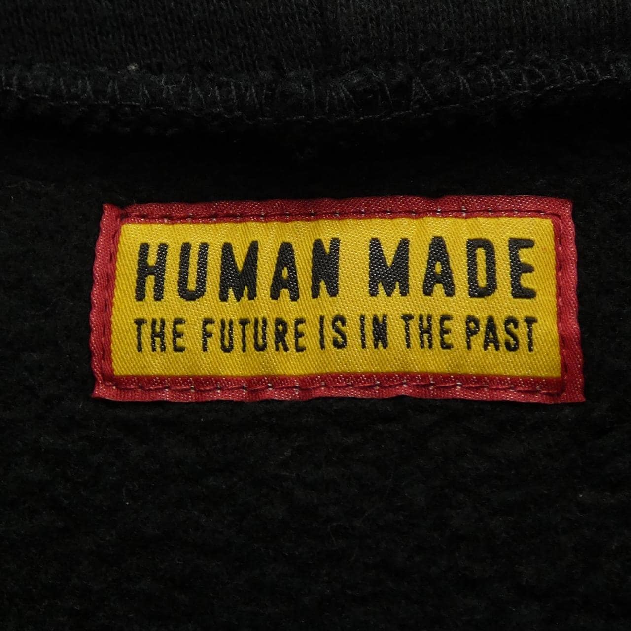ヒューマンメイド HUMAN MADE HM30CS051 パーカー