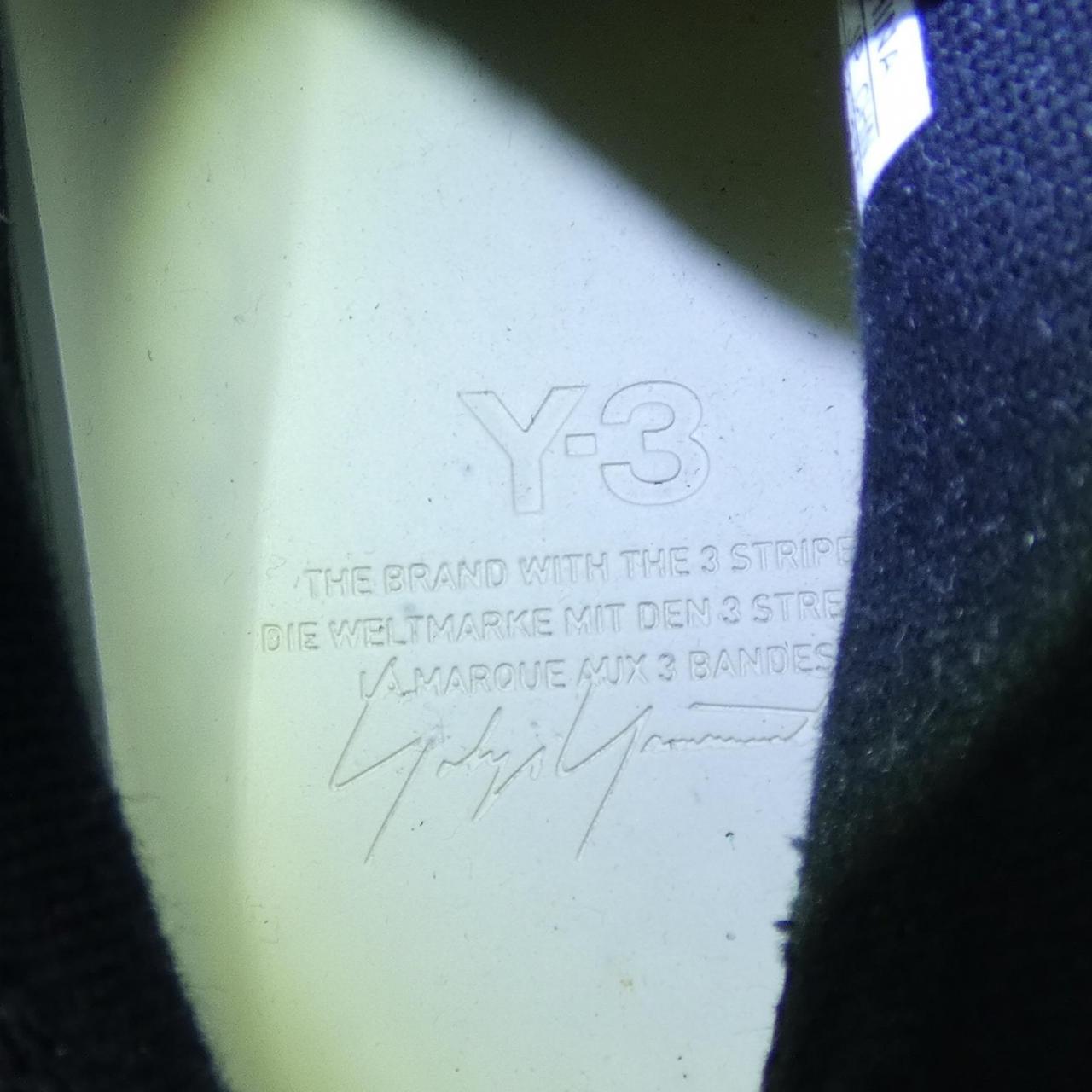 ワイスリー Y-3 スニーカー
