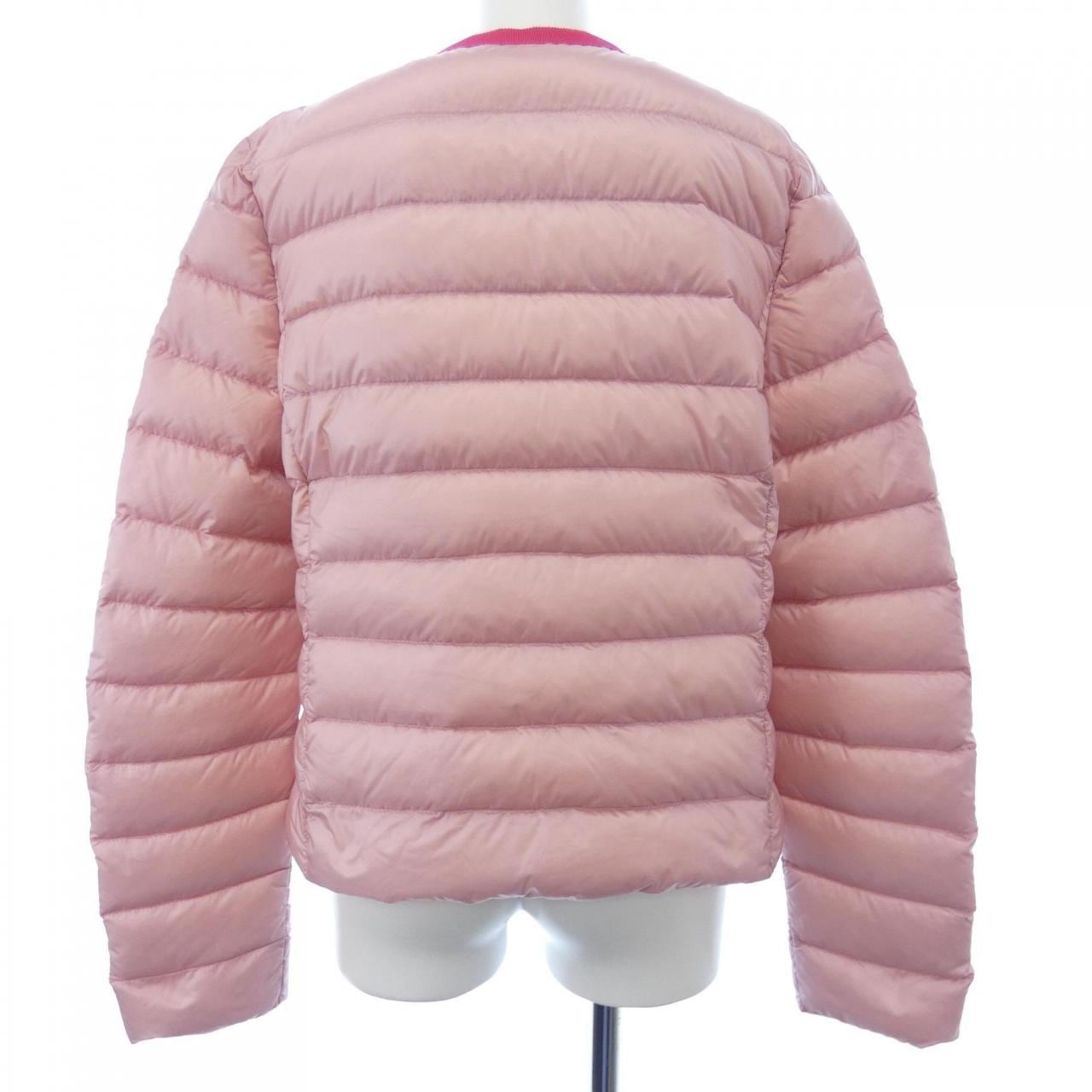 モンクレール MONCLER ダウンジャケット