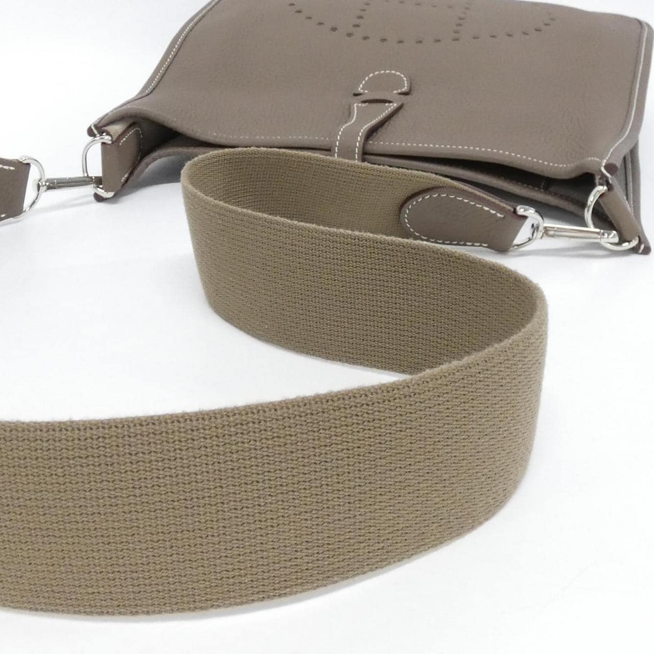 エルメス エヴリン PM 038084CK ショルダーバッグ