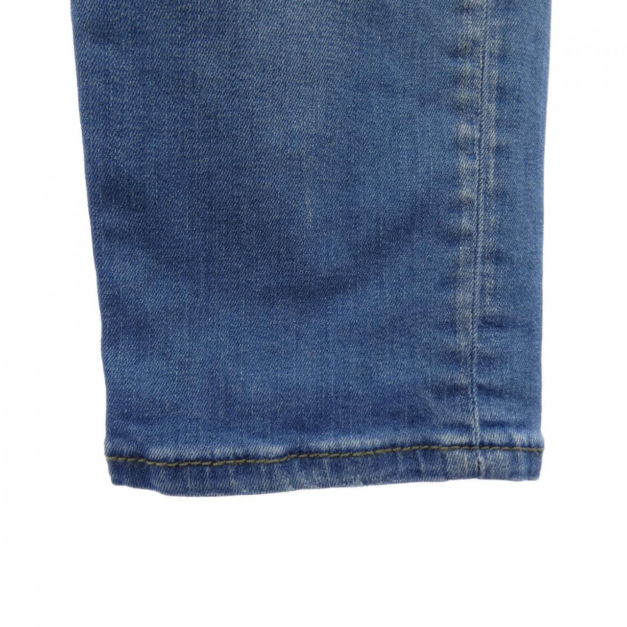 阿玛尼牛仔裤ARMANI JEANS 3Y6960 6D2CZ牛仔裤