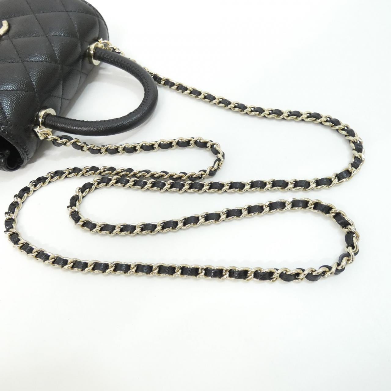 シャネル AP4244 チェーンクラッチ