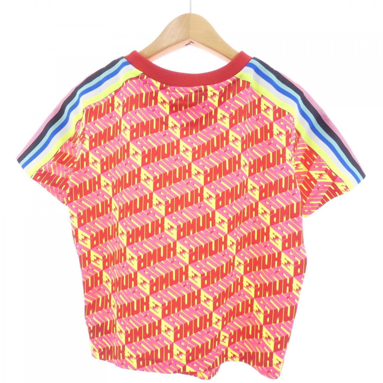 フェンディ FENDI FS7137 A8F7 Tシャツ