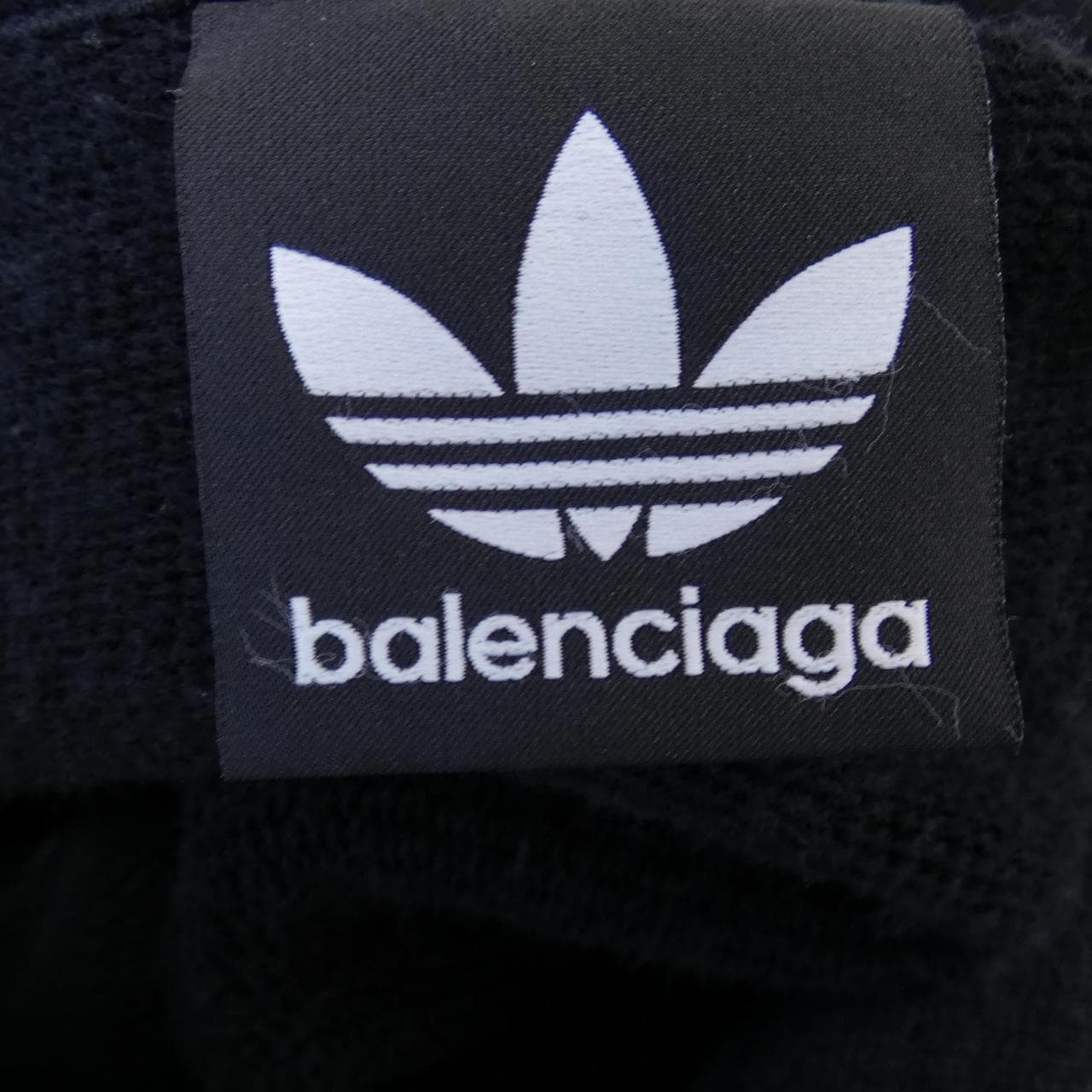 バレンシアガ BALENCIAGA パーカー