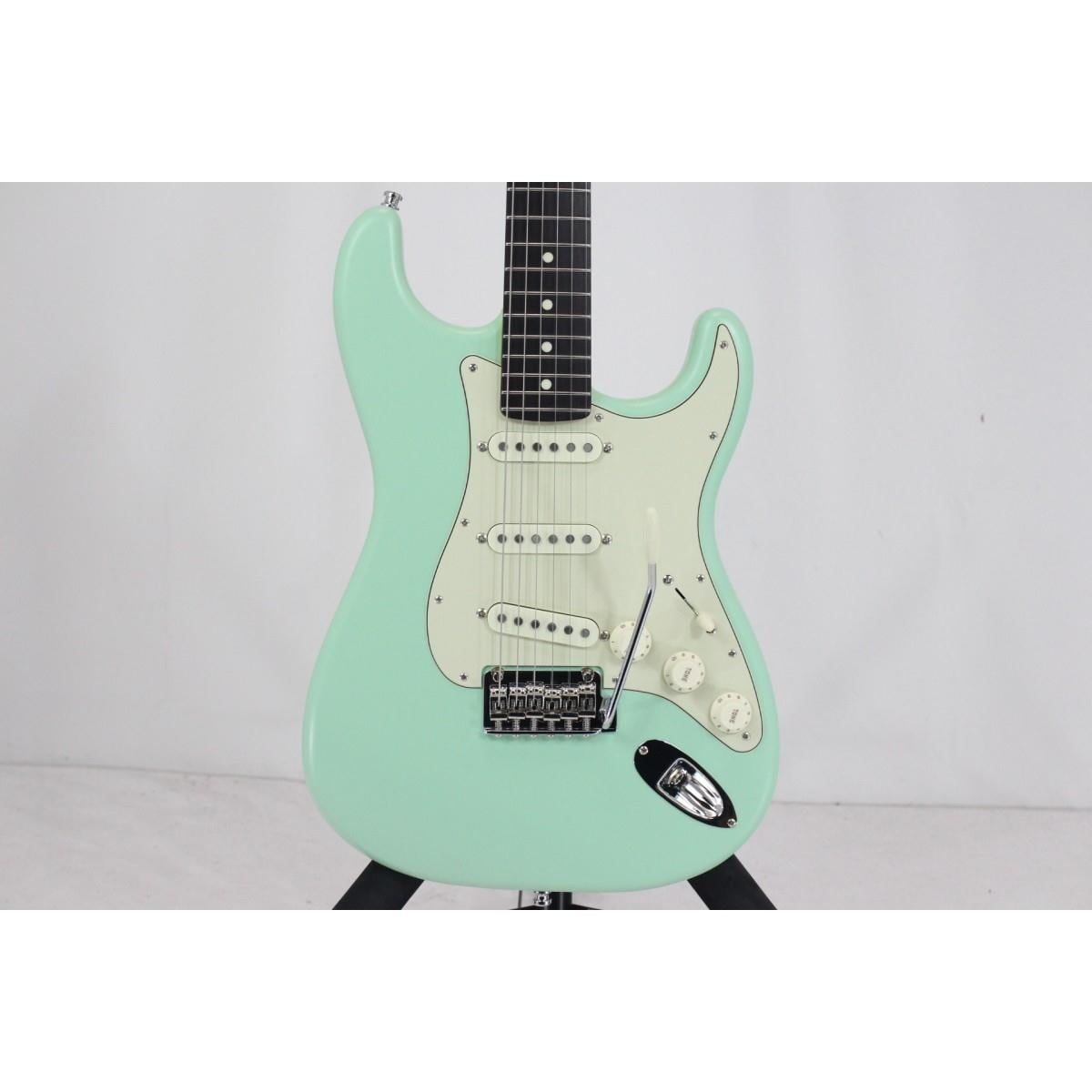 FENDER JAPAN JUNIOR COLLECTION STRATO