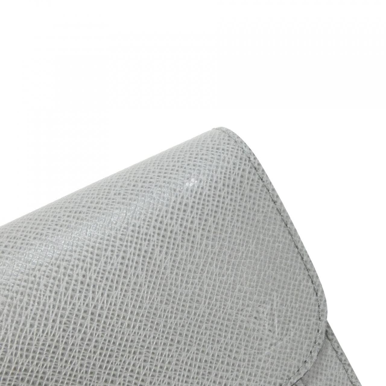 ルイヴィトン タイガ ネオ ベライア M32683 セカンドバッグ