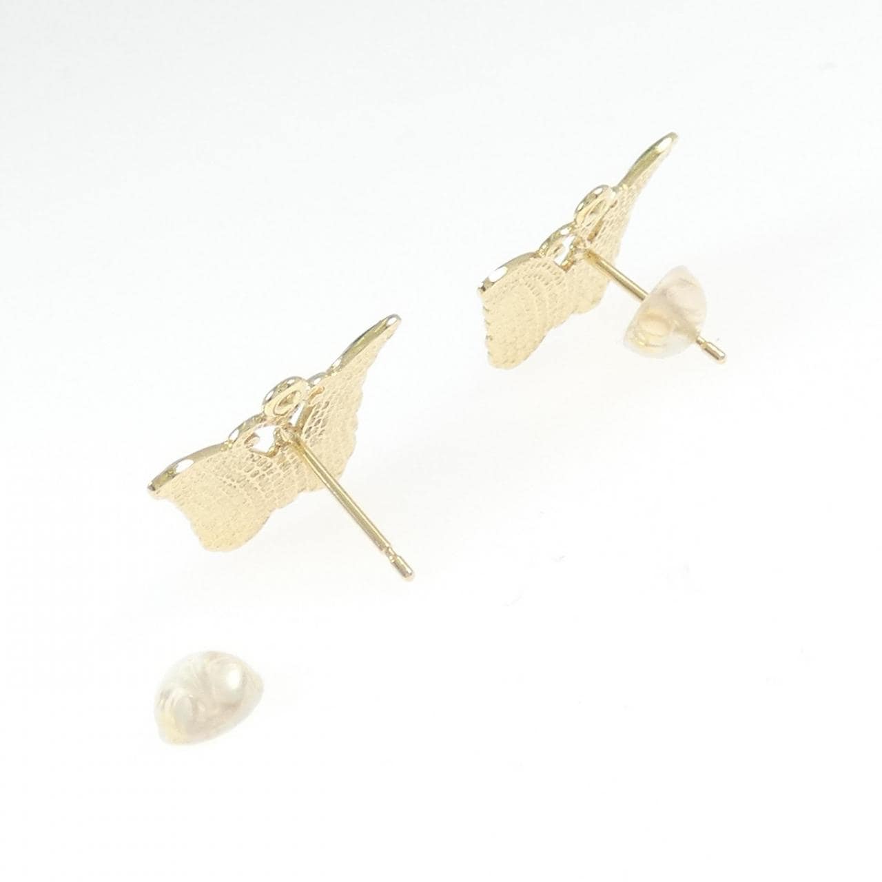 K18YG バタフライ 樹脂 ピアス