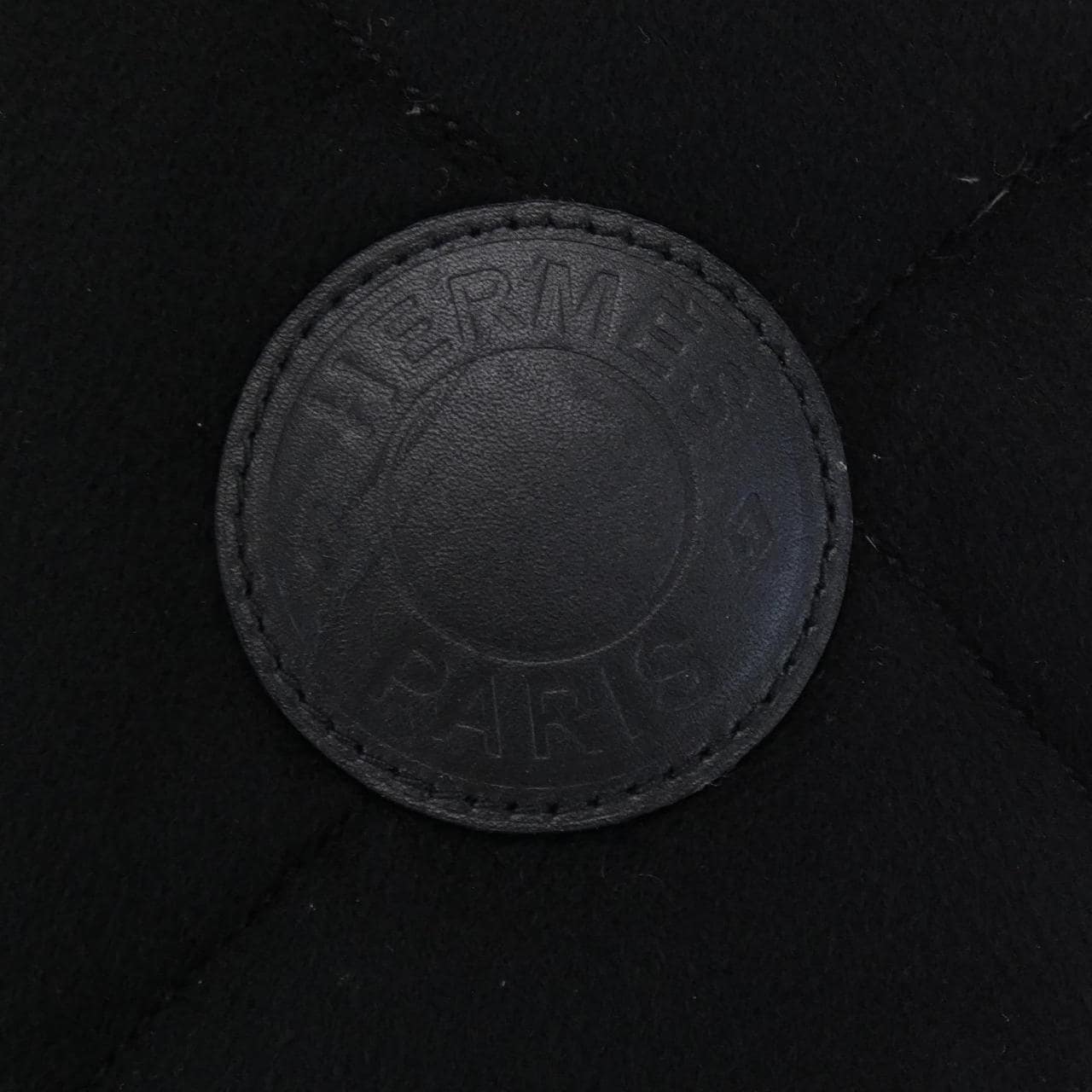 エルメス HERMES *17-7203 ダウンベスト