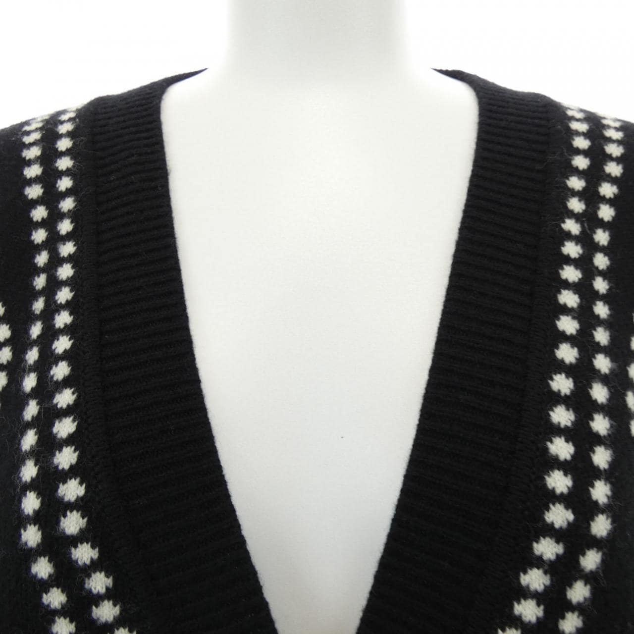 エルメス HERMES BRIDES DE GALA 3E2711D8 カーディガン