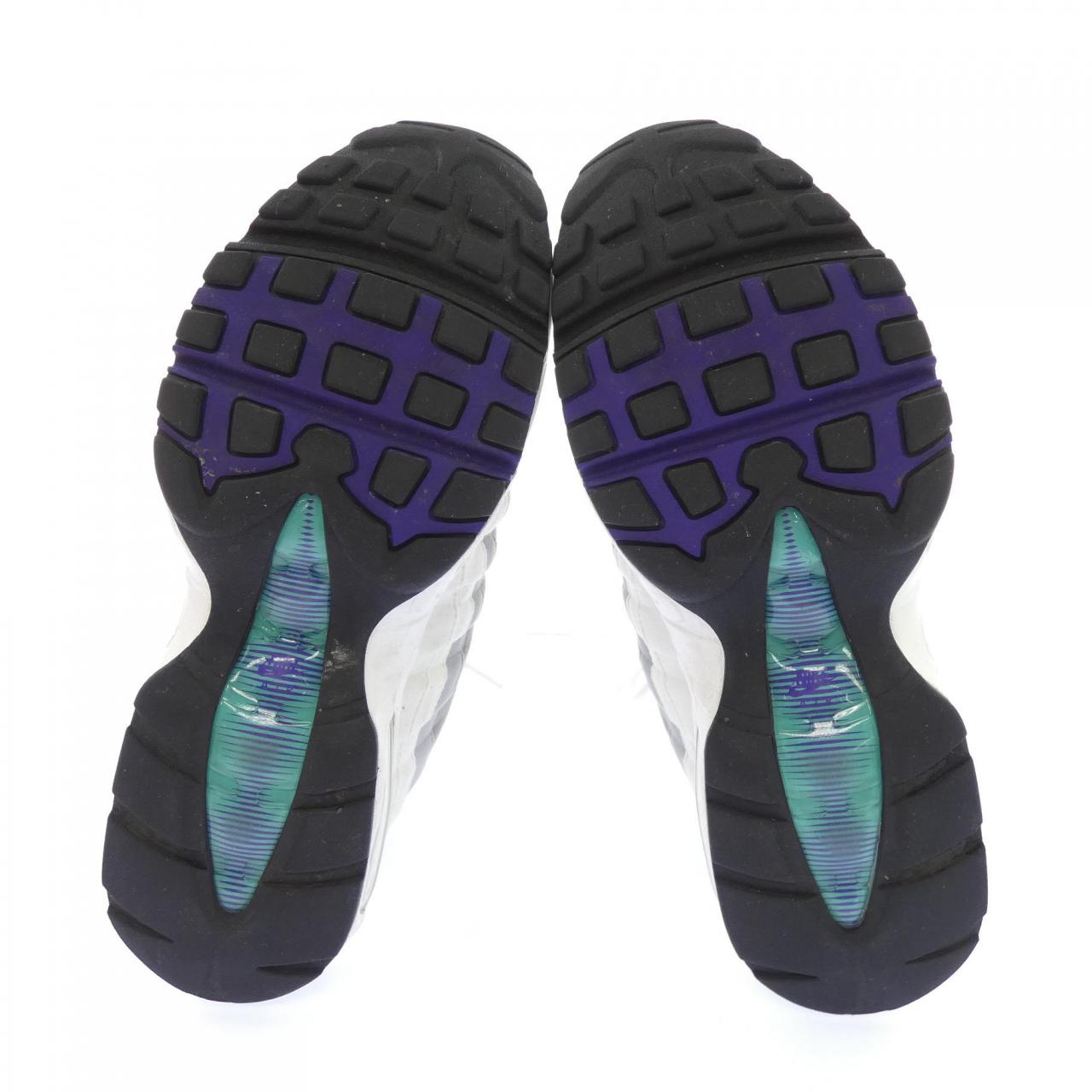 ナイキ NIKE HJ5996 スニーカー