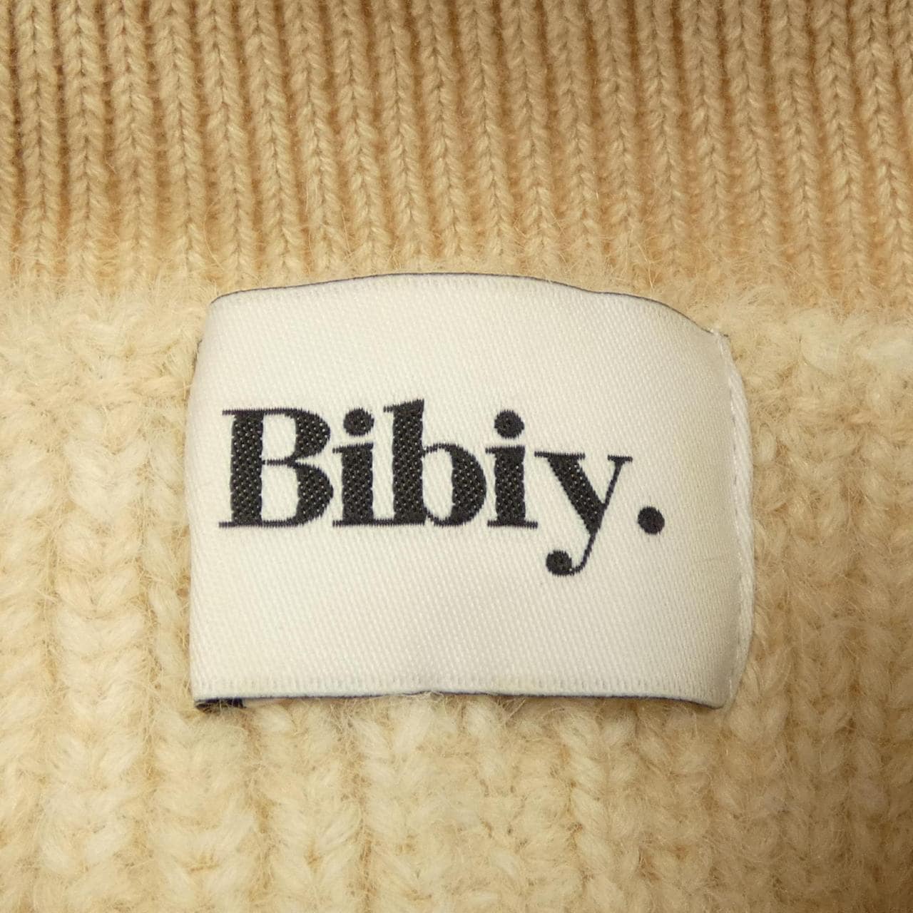 BIBIY ニット