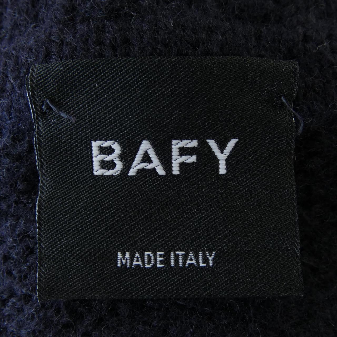 バフィー BAFY ニット