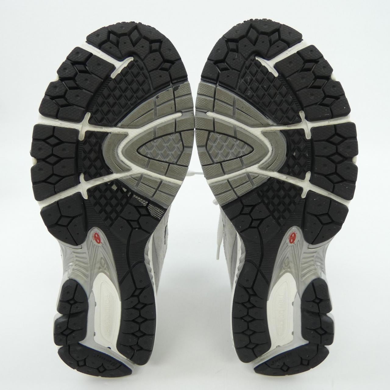 ニューバランス NEW BALANCE M2002RXJ スニーカー