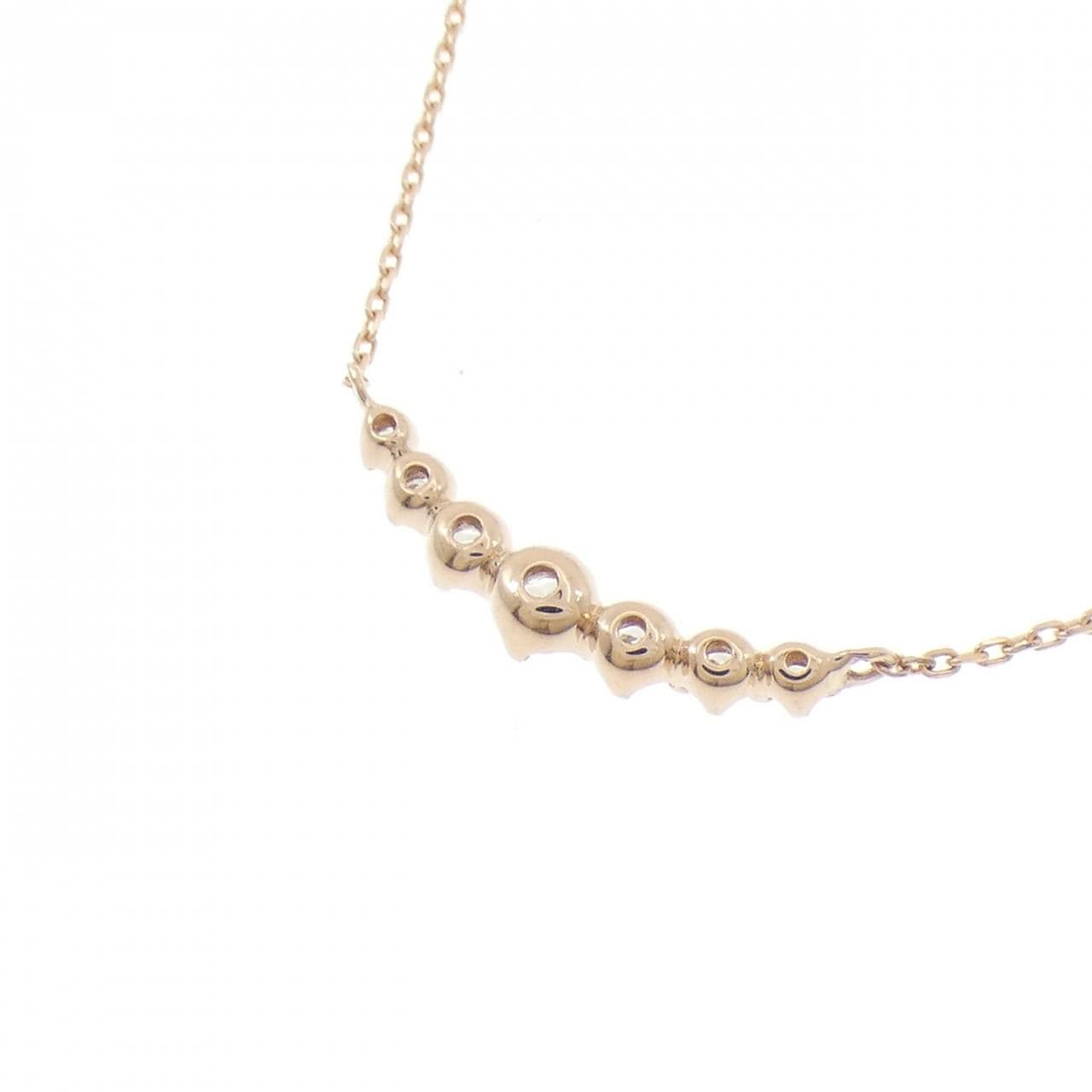 4゜C Diamond necklace