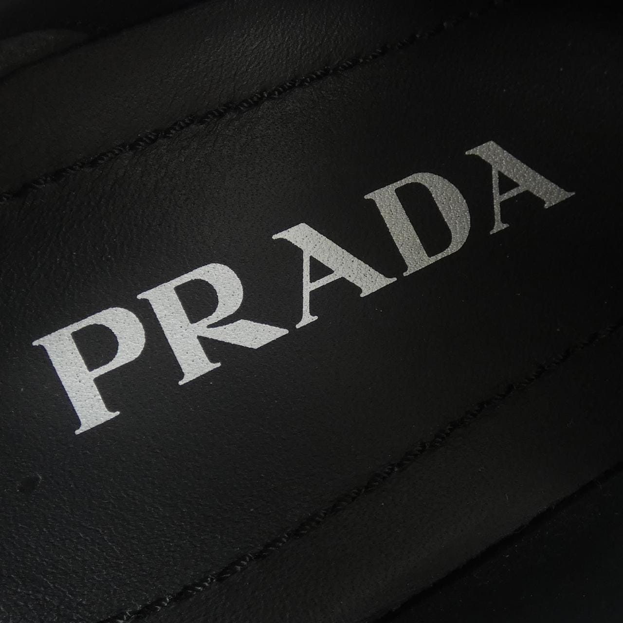 プラダ PRADA モノリス ローファー トライアングルロゴ 1D649M シューズ