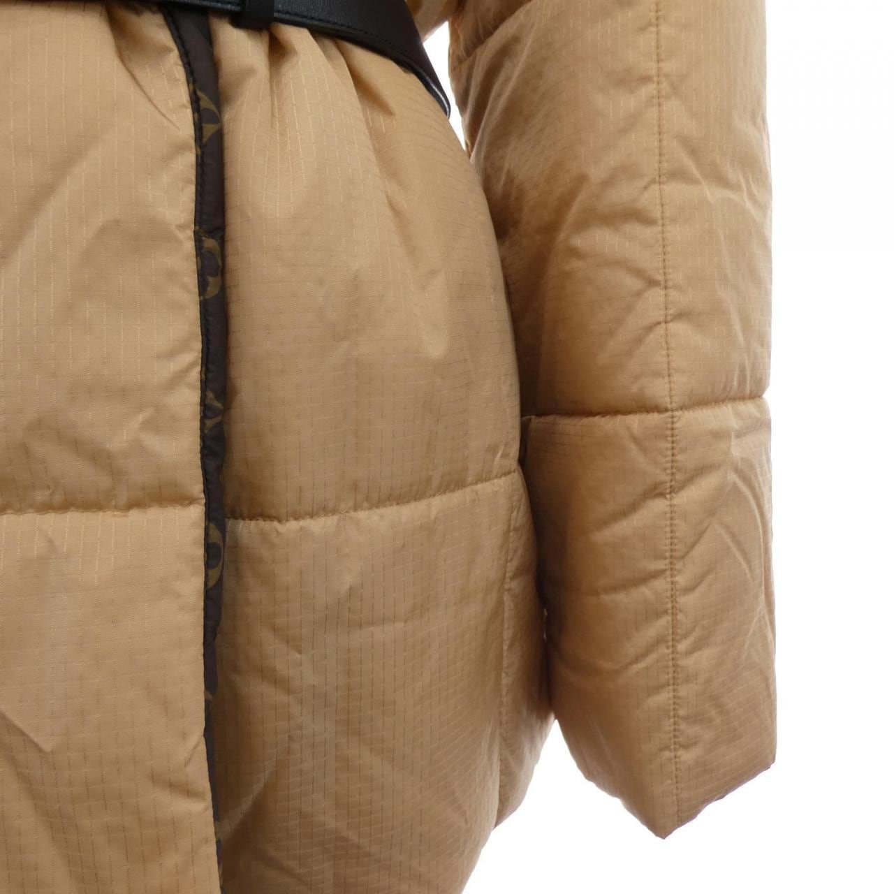 LOUIS VUITTON Vuitton Short Pillow Puffer Wrap Coat FNOW29E54