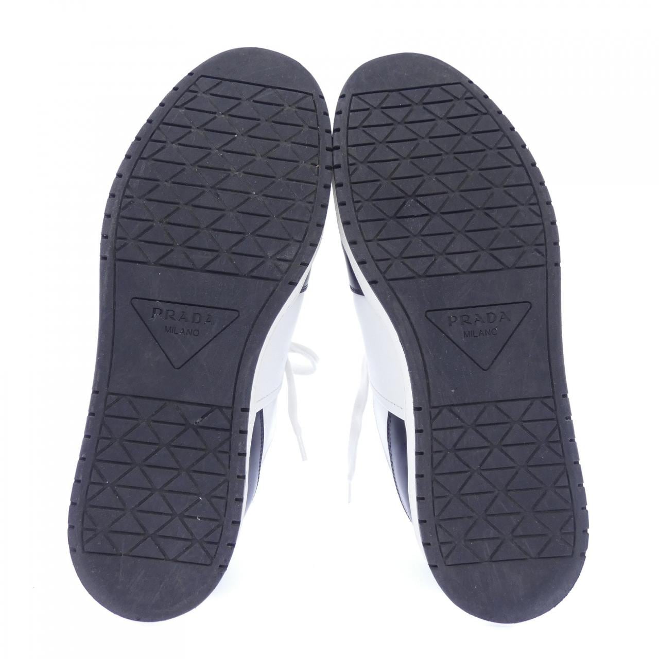 プラダ PRADA ダウンタウン トライアングルロゴ 2EE364 スニーカー