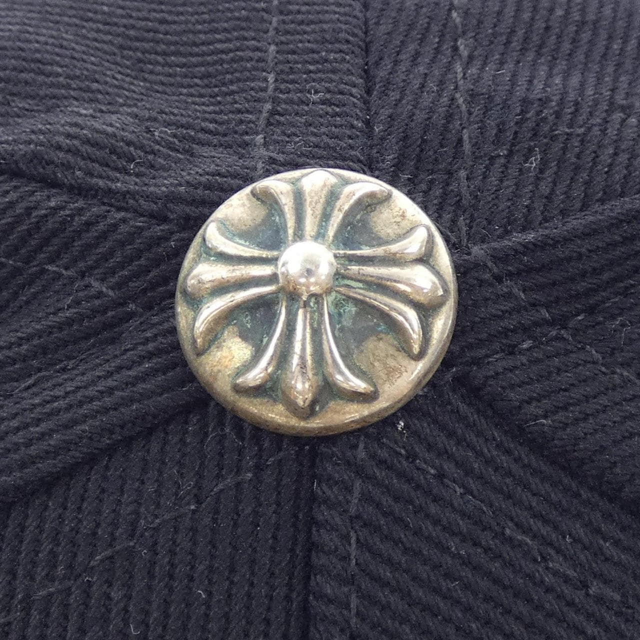 クロムハーツ CHROME HEARTS VERTICAL LOGO 304079498******187 キャップ