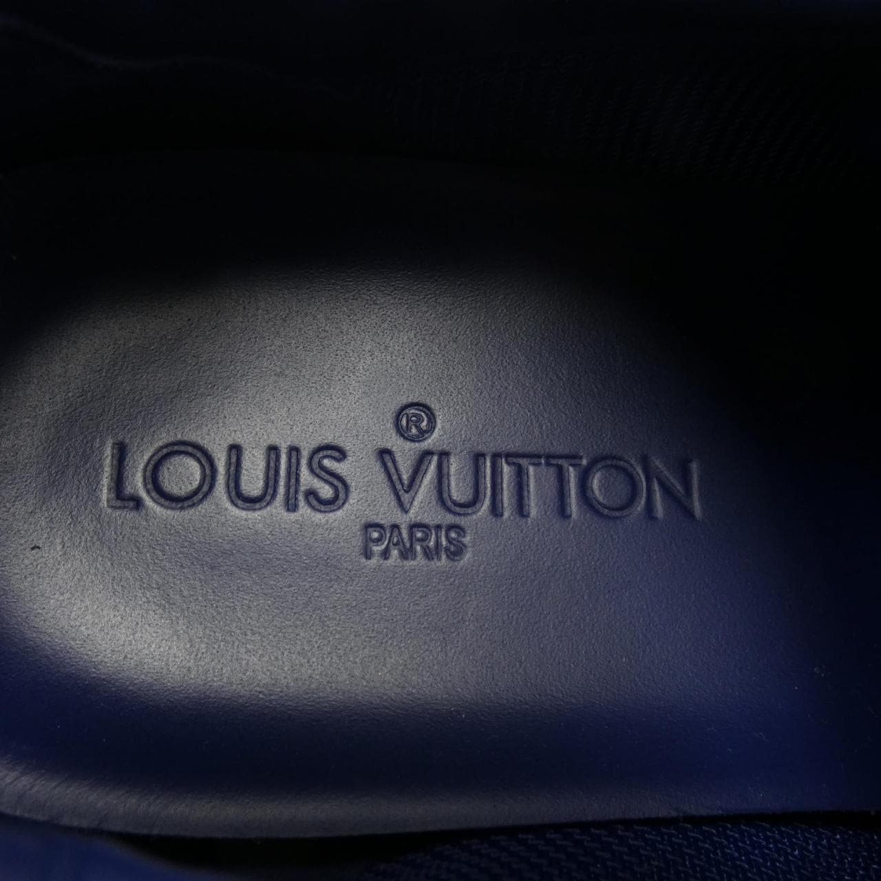 LOUIS LOUIS VUITTON sneakers