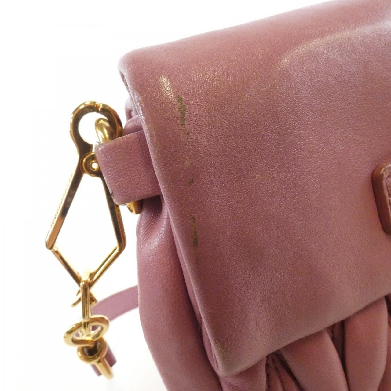 ミュウミュウ バッグ