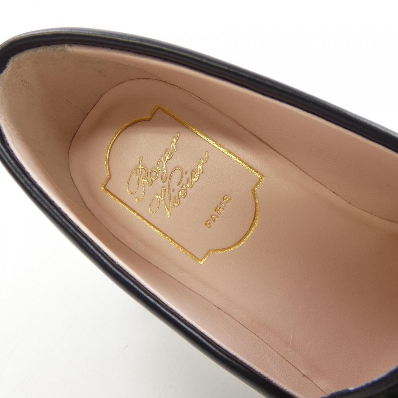 ロジェヴィヴィエ ROGER VIVIER シューズ
