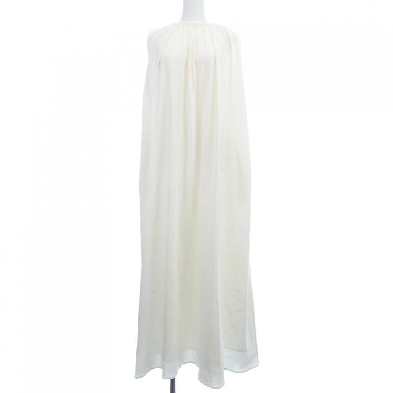 バーニーズニューヨーク BARNEYS NEW YORK ワンピース