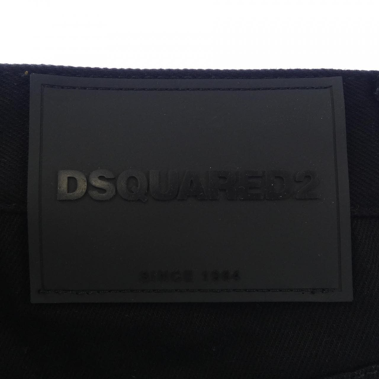 ディースクエアード DSQUARED2 S74LB0403 ジーンズ