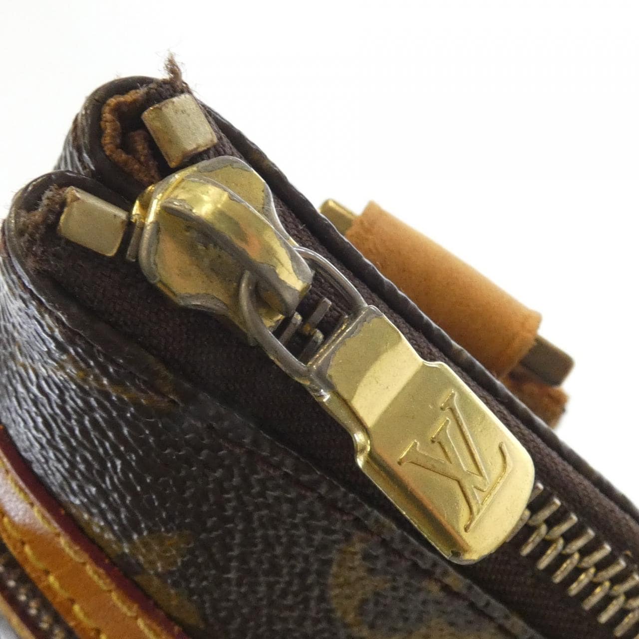 ルイヴィトン モノグラム ポシェット ボスフォール M40044 ショルダーバッグ