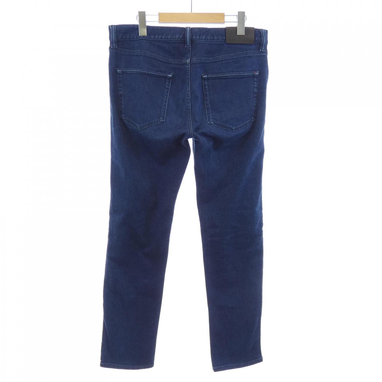 ロロピアーナ Loro Piana FAM2621 ジーンズ