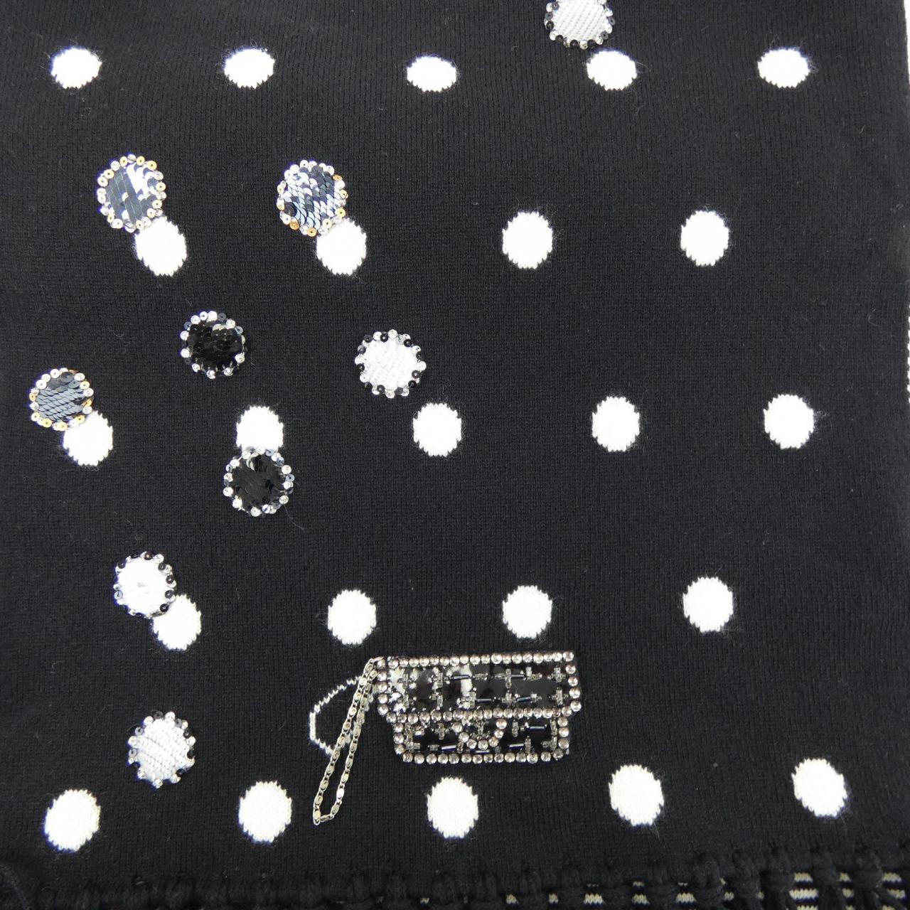 シャネル CHANEL MUFFLER