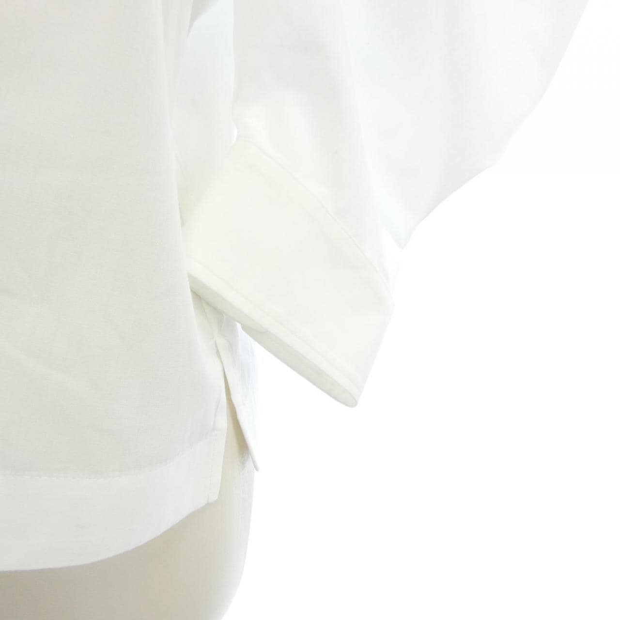 サカイ SACAI 25-07648 シャツ