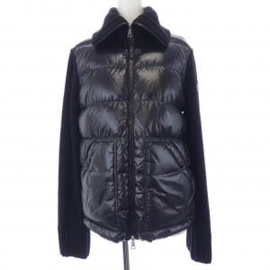 モンクレール MONCLER 20939B00013 M1115 ダウンジャケット