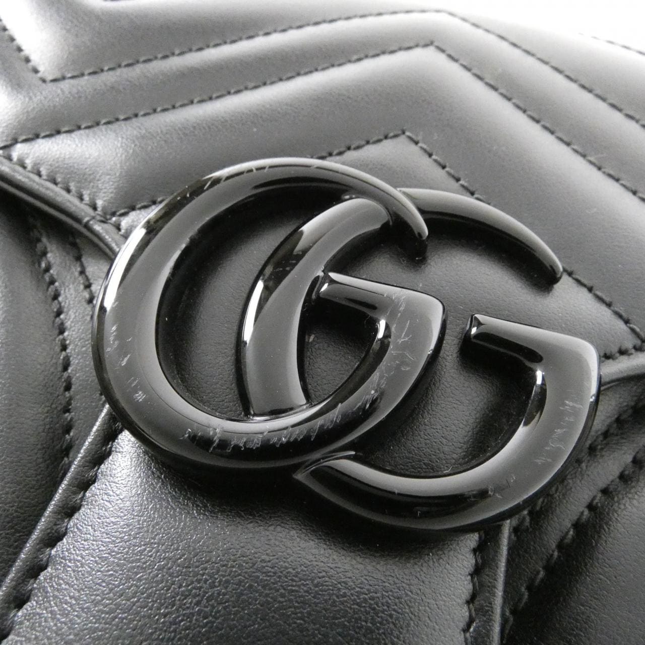 グッチ GG マーモント443497 DTDFV ショルダーバッグ