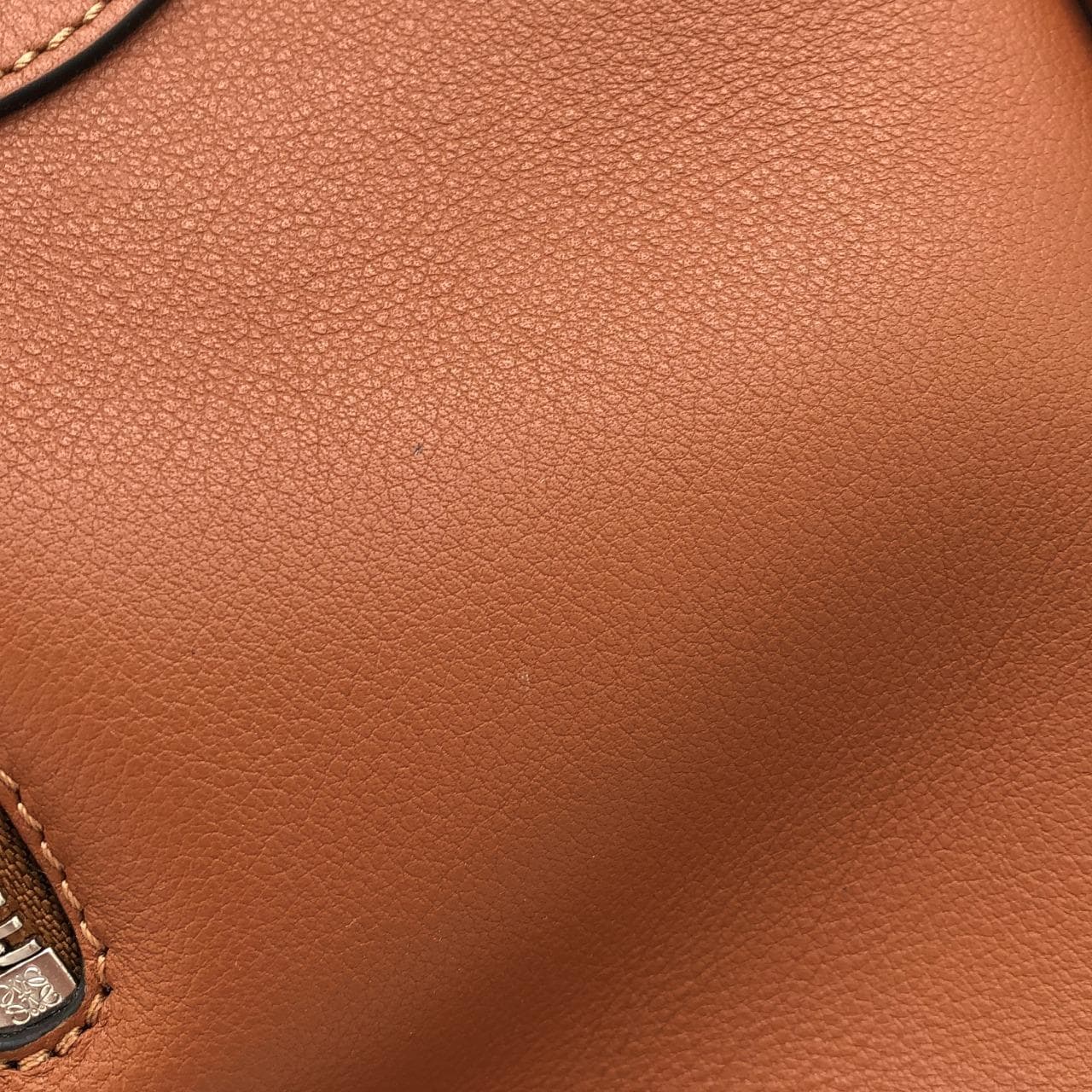 ロエベ ハンモック コンパクト A538H13X10 ショルダーバッグ