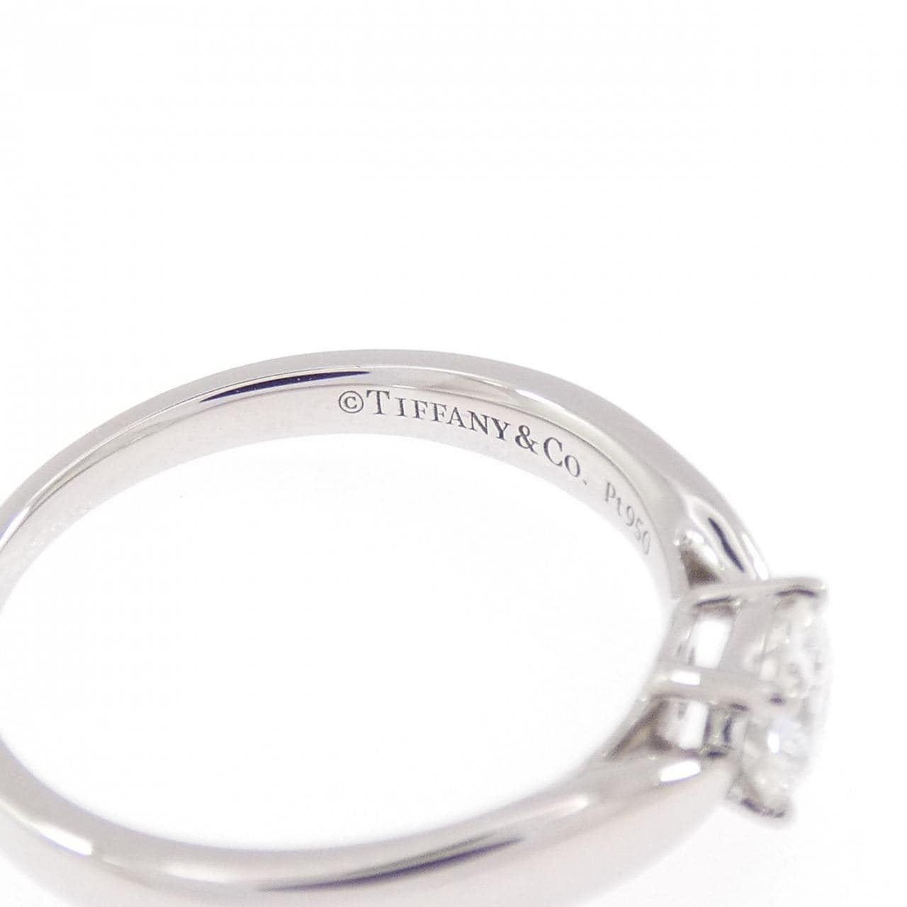 ティファニー ハーモニー リング 0.30CT F VVS1 3EXT